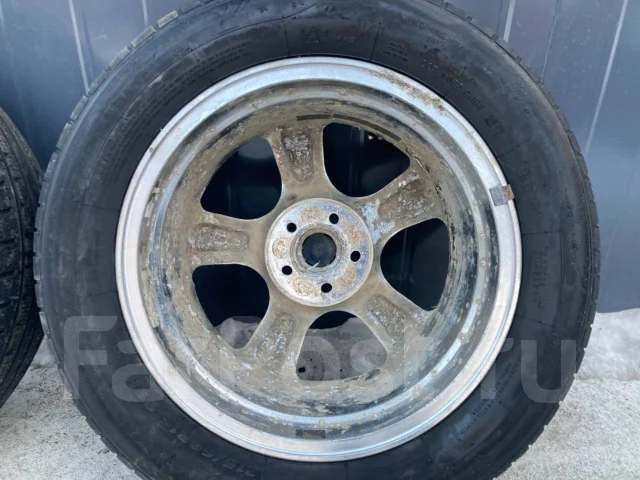 Hokuto Racing. 7.0x16", 5x100 ����