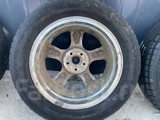 Hokuto Racing. 7.0x16", 5x100 ����