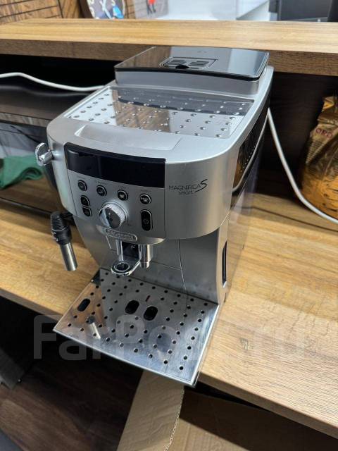 Автоматическая кофемашина Delonghi во Владивостоке, б/у, в наличии ...