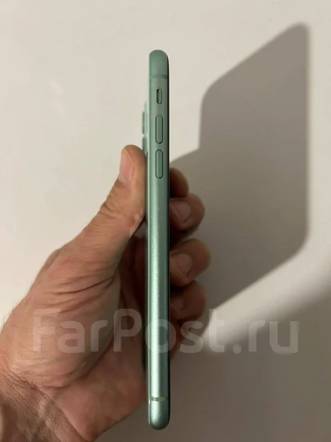 Apple iPhone 11. �/�, 64 ��, �������, 3G, 4G LTE, 5G ����