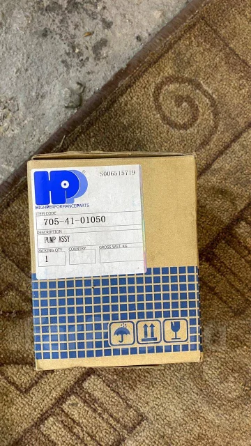 Komatsu D65E-12 ����