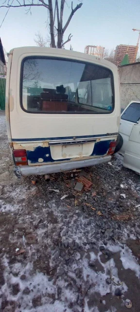 Nissan Caravan. E23, Z20 ����