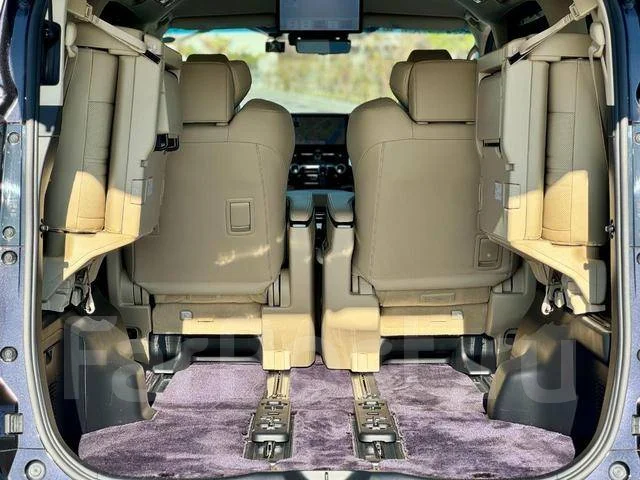 Toyota Alphard. ��������, 4wd, 2.5 (152��.�.), ������, 10 000����. ��, �/�. ��� ����� �� ������������ ����