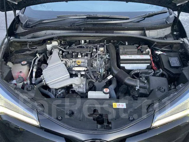 Toyota C-HR. ��������, 4wd, 1.2 (116��.�.), ������, 40 000����. ��, �/�. ��� ����� �� ������������ ����