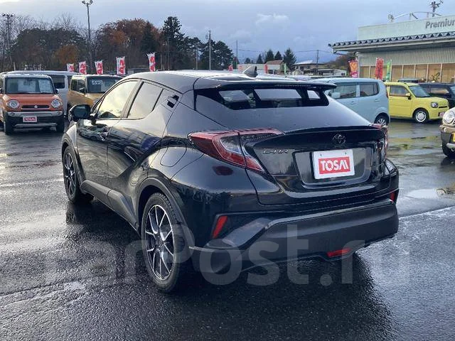 Toyota C-HR. ��������, 4wd, 1.2 (116��.�.), ������, 40 000����. ��, �/�. ��� ����� �� ������������ ����