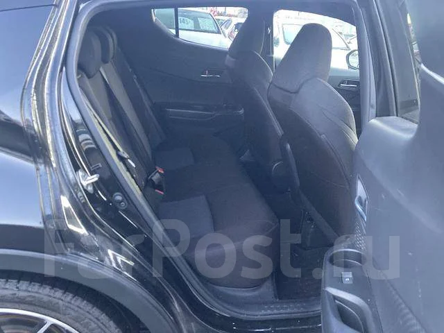 Toyota C-HR. ��������, 4wd, 1.2 (116��.�.), ������, 40 000����. ��, �/�. ��� ����� �� ������������ ����