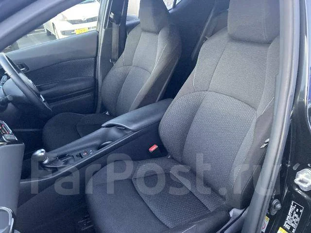 Toyota C-HR. ��������, 4wd, 1.2 (116��.�.), ������, 40 000����. ��, �/�. ��� ����� �� ������������ ����