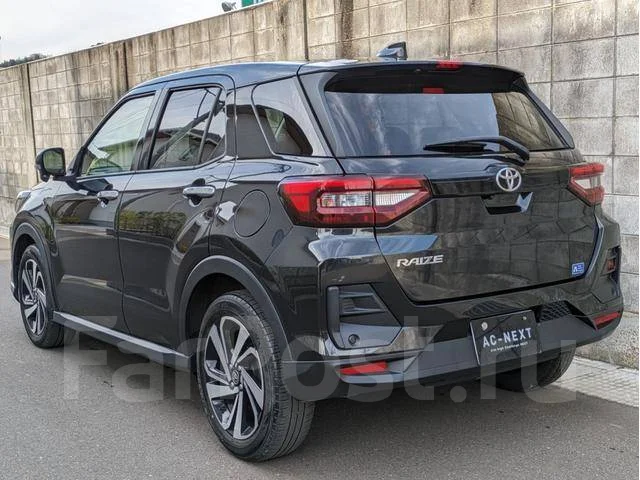 Toyota Raize. ��������, 4wd, 1.0 (98��.�.), ������, 71 000����. ��, �/�. ��� ����� �� ������������ ����