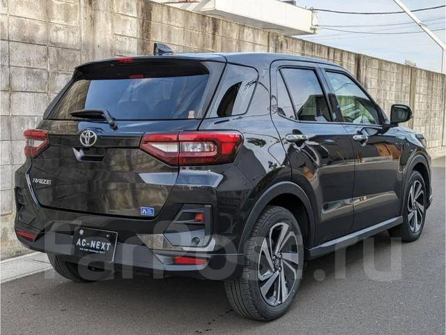 Toyota Raize. ��������, 4wd, 1.0 (98��.�.), ������, 71 000����. ��, �/�. ��� ����� �� ������������ ����