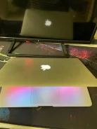 Apple MacBook Air 13 2013 Mid MD761. 13", 1,3����, ��� 4 ��, ���� 128���, WiFi: 1, Bluetooth: 1, ����������� �� 6��. ����