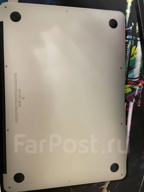 Apple MacBook Air 13 2013 Mid MD761. 13", 1,3����, ��� 4 ��, ���� 128���, WiFi: 1, Bluetooth: 1, ����������� �� 6��. ����