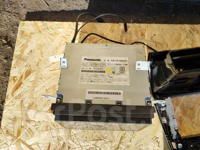 Panasonic CN-LR700DFA ����