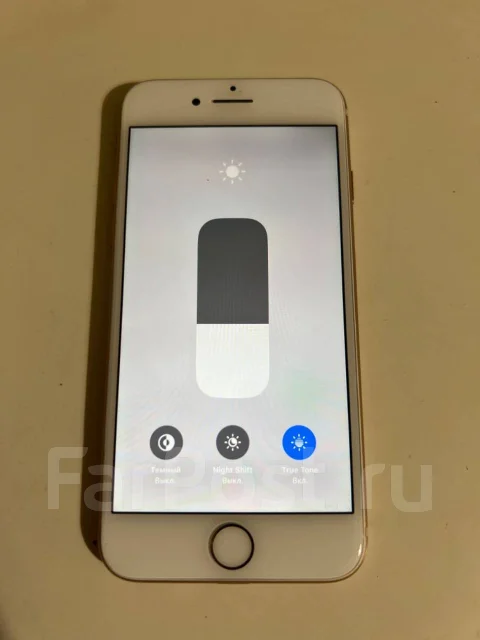 Apple iPhone 8. �/�, 64 ��, �������, 3G, 4G LTE ����