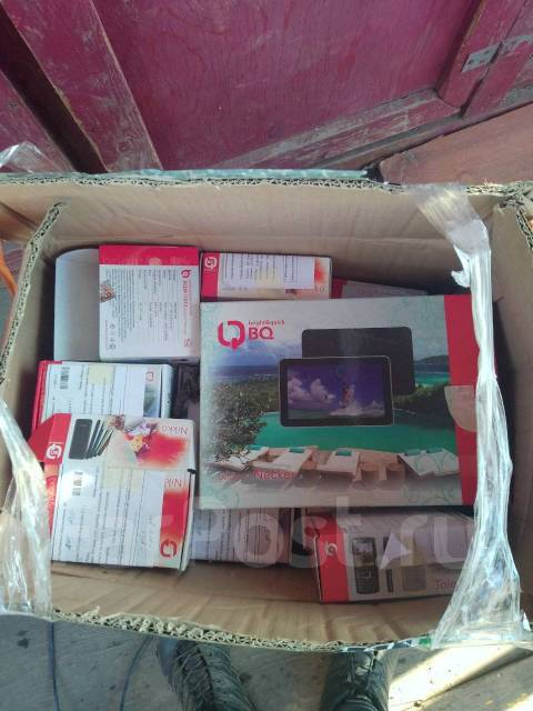 Продам много телефонов - планшетов, BQ, б/у, в наличии. Цена: 30₽ во ...