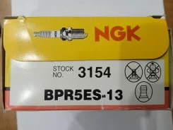 ����� ��������� 3154 NGK BPR5ES-13 Mazda Bongo Nissan Skyline Vanette ����