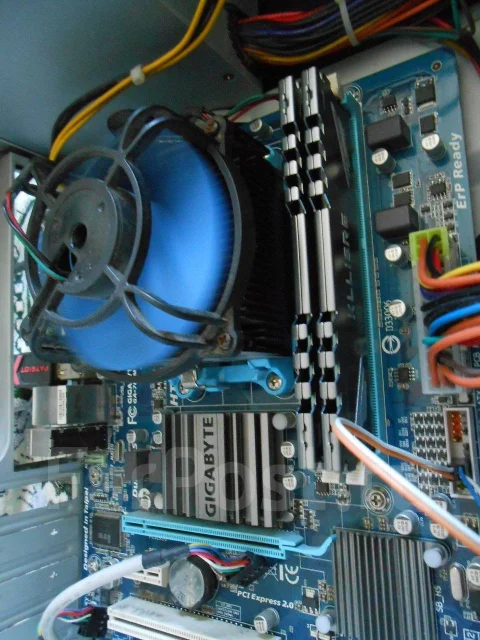 Socket AM3+ ����