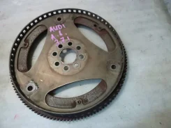 ������� AUDI A8 464204 077105323G ����