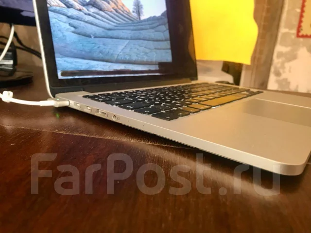 Apple MacBook Pro 13 2014 Mid. 13", 2,6����, ��� 8 ��, ���� 128���, WiFi: 1, Bluetooth: 1 ����