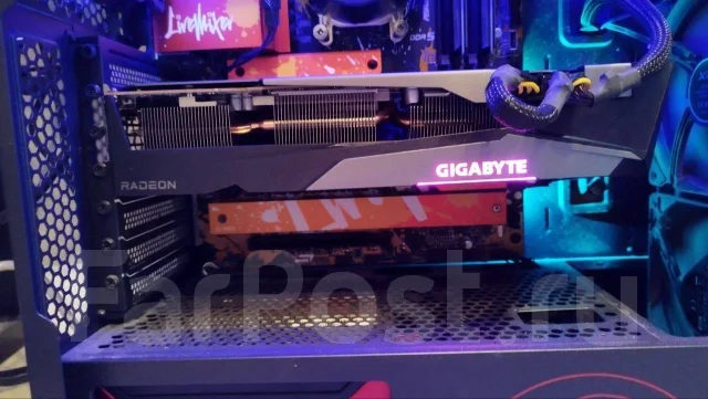 Radeon RX 6800 ����