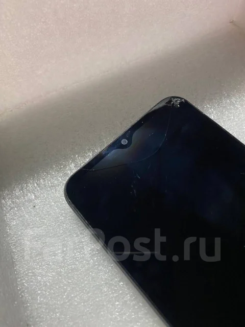 Realme C30. �/�, 32 ��, �����, ������, 3G, 4G LTE, Dual-SIM ����