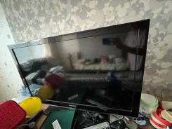 Samsung LE40C530. LCD (��) ����