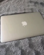 Apple MacBook. WiFi: 1, Bluetooth: 1 ����