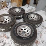 Mickey Thompson. 8.0x15", 6x139.7, ET-28 