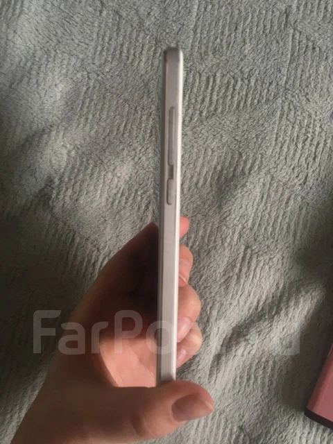 Meizu U10. �/�, 32 ��, �����, 3G ����