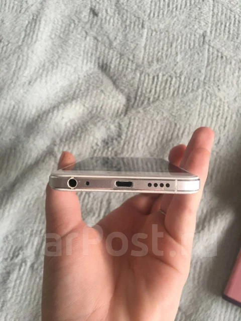 Meizu U10. �/�, 32 ��, �����, 3G ����