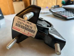 ������� ��������� Toyota 12371-64210 ����