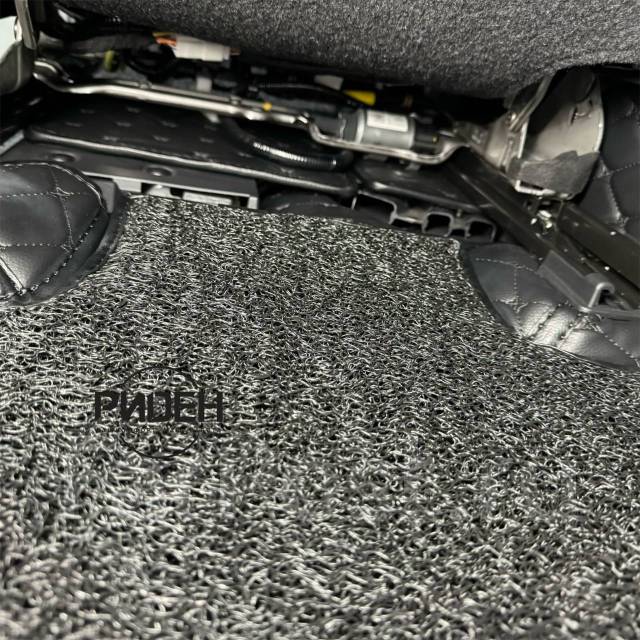 5d     Toyota Sequoia XK80 2022- 