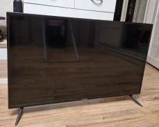Prestigio. LCD (��) ����