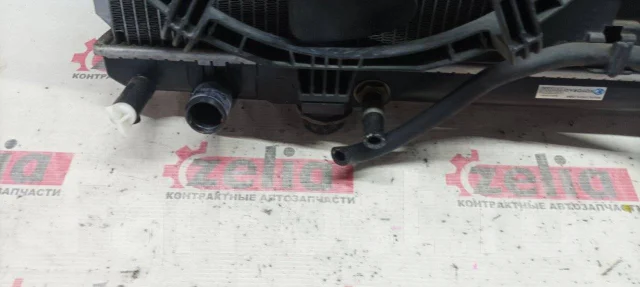 �������� ���������� ��������� 21460-4M403 ����