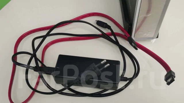 ������� ������� �����. 500���, ��������� USB, e-Sata ����
