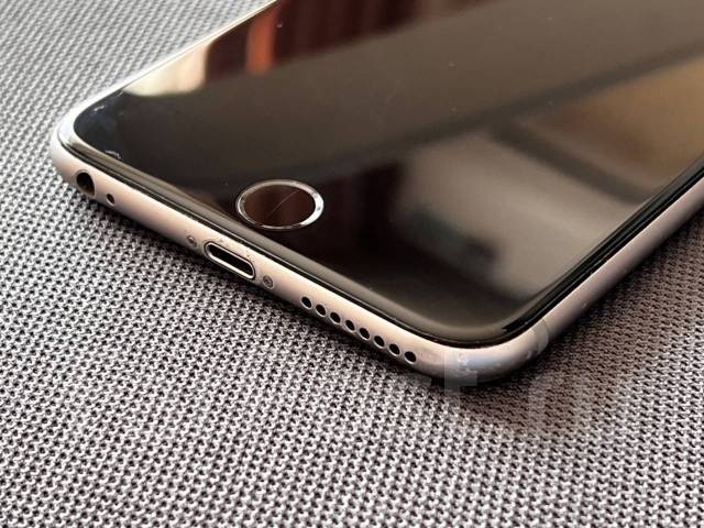Apple iPhone 6 Plus 128, 5.50", б/у, в наличии. Цена: 7 000₽ во ...