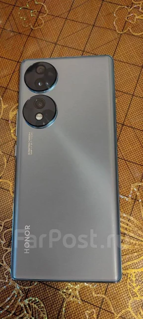 Honor 70. �/�, 256 ��, 3G, 4G LTE, 5G, Dual-SIM, NFC ����