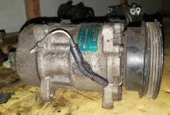 ���������� ������������ 7700272987 Renault Megane/ Renault Megane I (1995�1999) 7700272987 7700272987 ����