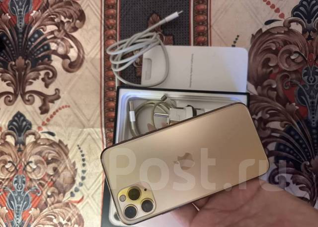 IPhone 11 Pro, 256 гб, 5.80", белый, 4G LTE, б/у, в наличии. Цена: 25 ...
