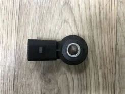 ������ ��������� ����������� ����� 7 030905377D ����