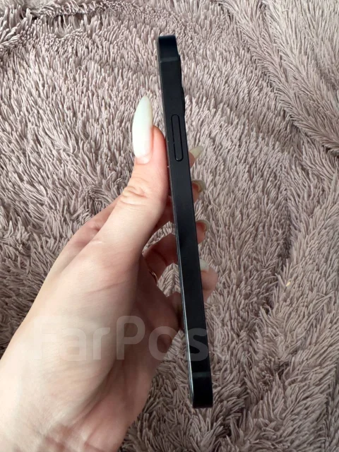 Apple iPhone 12. �/�, 64 ��, ������, 4G LTE, NFC ����