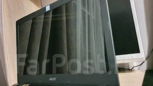 Acer Aspire E5-575G. 15.6", 2,6����, ��� 6 ��, ���� 600���, WiFi: 1, Bluetooth: 1, ����������� �� 5��. ����