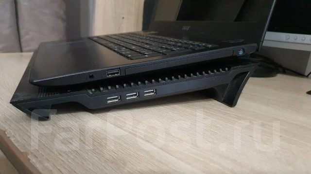 Acer Aspire E5-575G. 15.6", 2,6����, ��� 6 ��, ���� 600���, WiFi: 1, Bluetooth: 1, ����������� �� 5��. ����