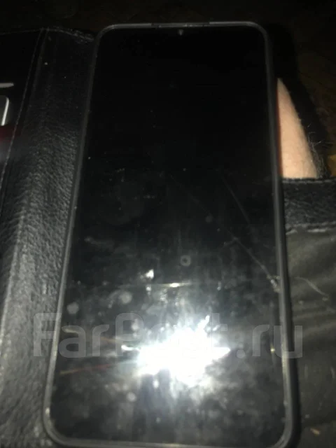 Realme C31. �/�, 32 ��, �����������, 4G LTE, Dual-SIM, NFC ����