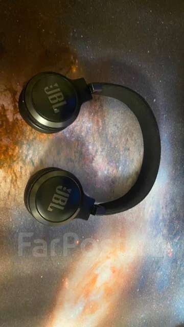 JBL Live 460NC ����