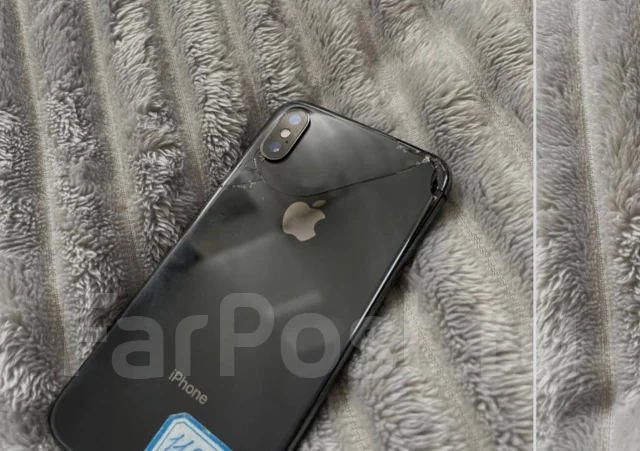Apple iPhone X. �����, 128 ��, ������, 4G LTE ����