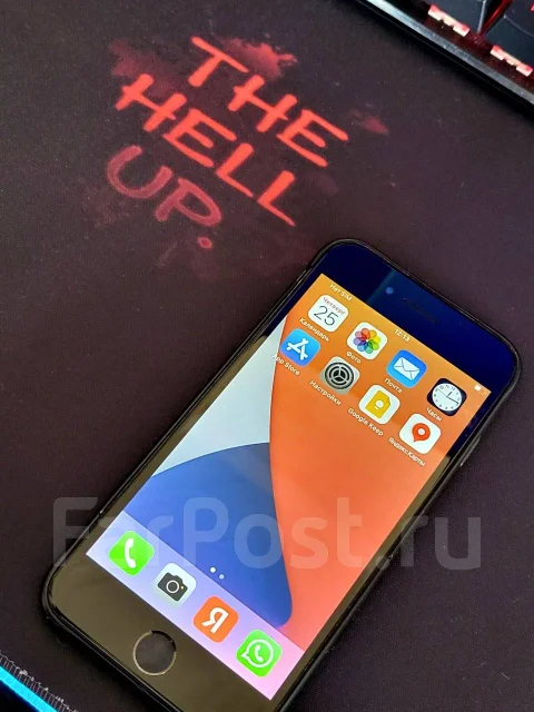 Apple iPhone 7. �/�, 32 ��, ������ ����