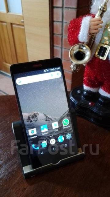 Highscreen Thunder. �/�, 16 ��, ������, Dual-SIM ����