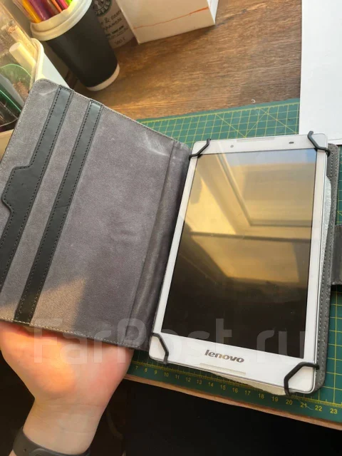 Lenovo Tab 2 A8-50. 8 ������, ������ 16 �� ����