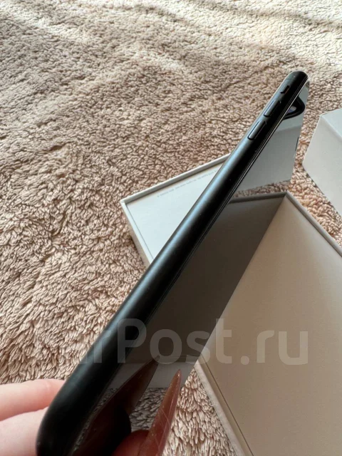 Apple iPhone Xr. �/�, 64 ��, ������, 4G LTE ����