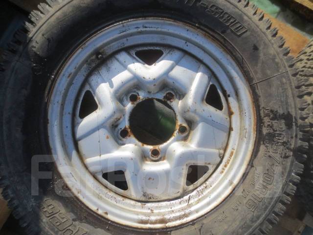 Suzuki. 5.0x16", 5x139.7, ET22,  108,1. 